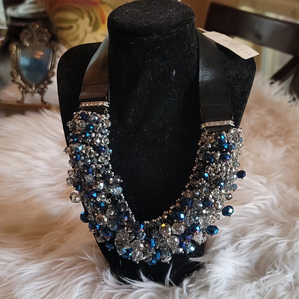 Beautiful choker M. Haskell